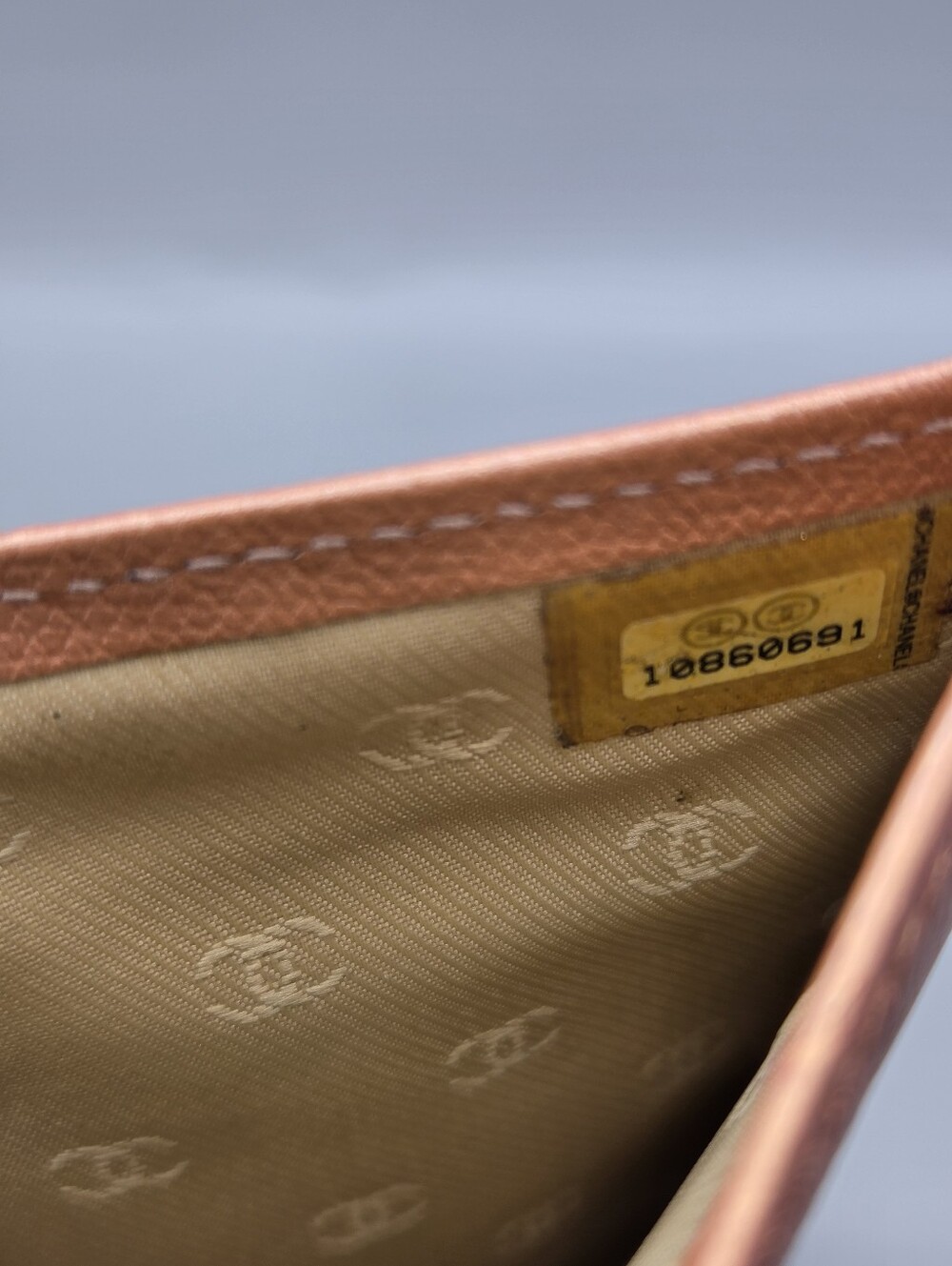 CHANEL Classic Authentic Rose Gold Wallet/Clutch - Picture 14 of 17